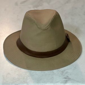Vintage Water Repellent Outback Fedora Size Large